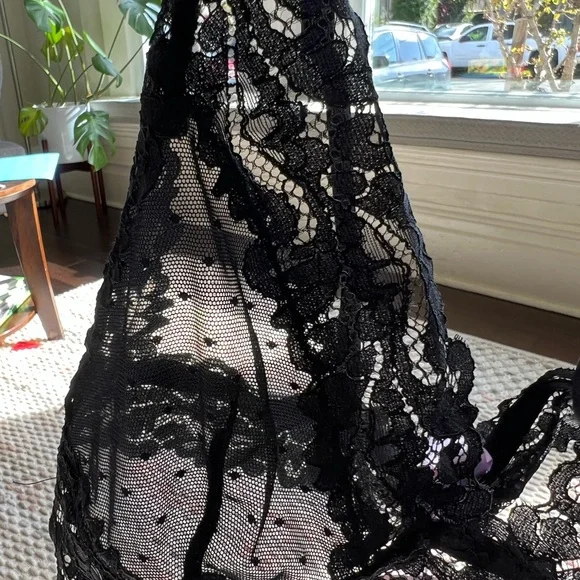 Savage X Fenty Floral Lace And Mesh Bralette Black Caviar size L NWT - Picture 6 of 14